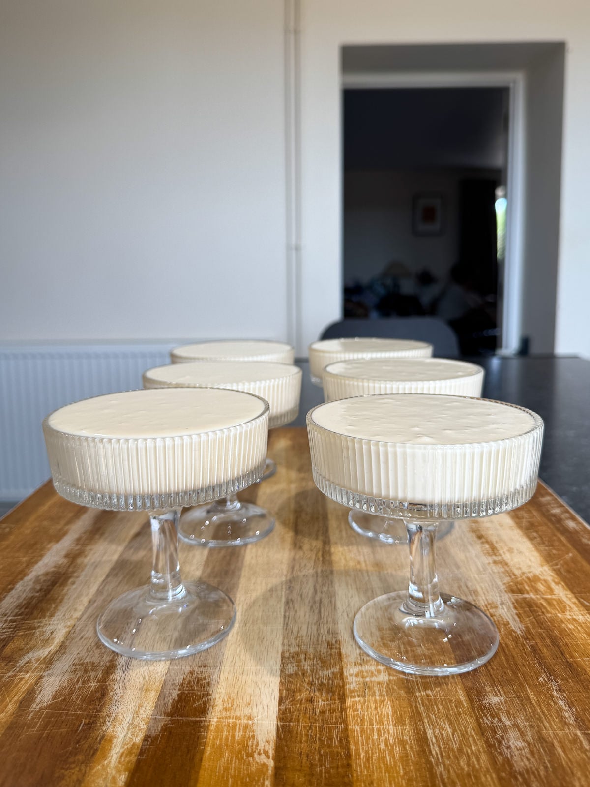 setting mousse in glasses