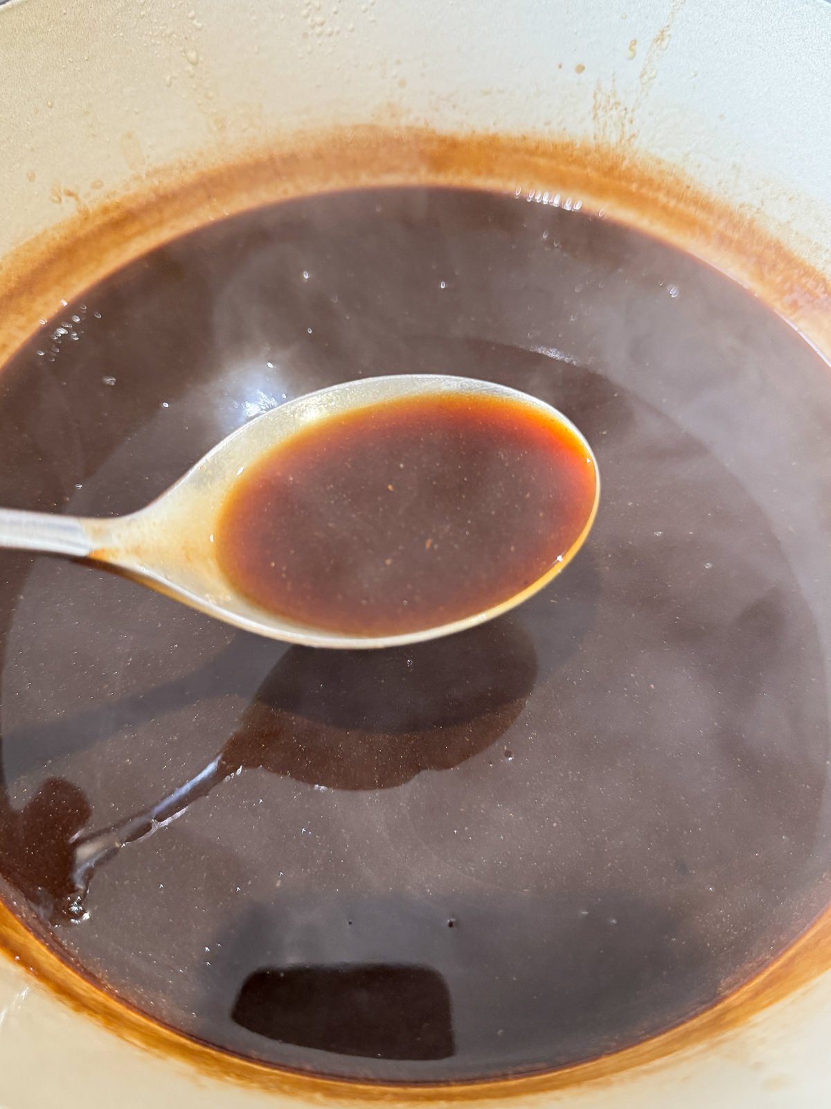 steaming pan of homemade gravy