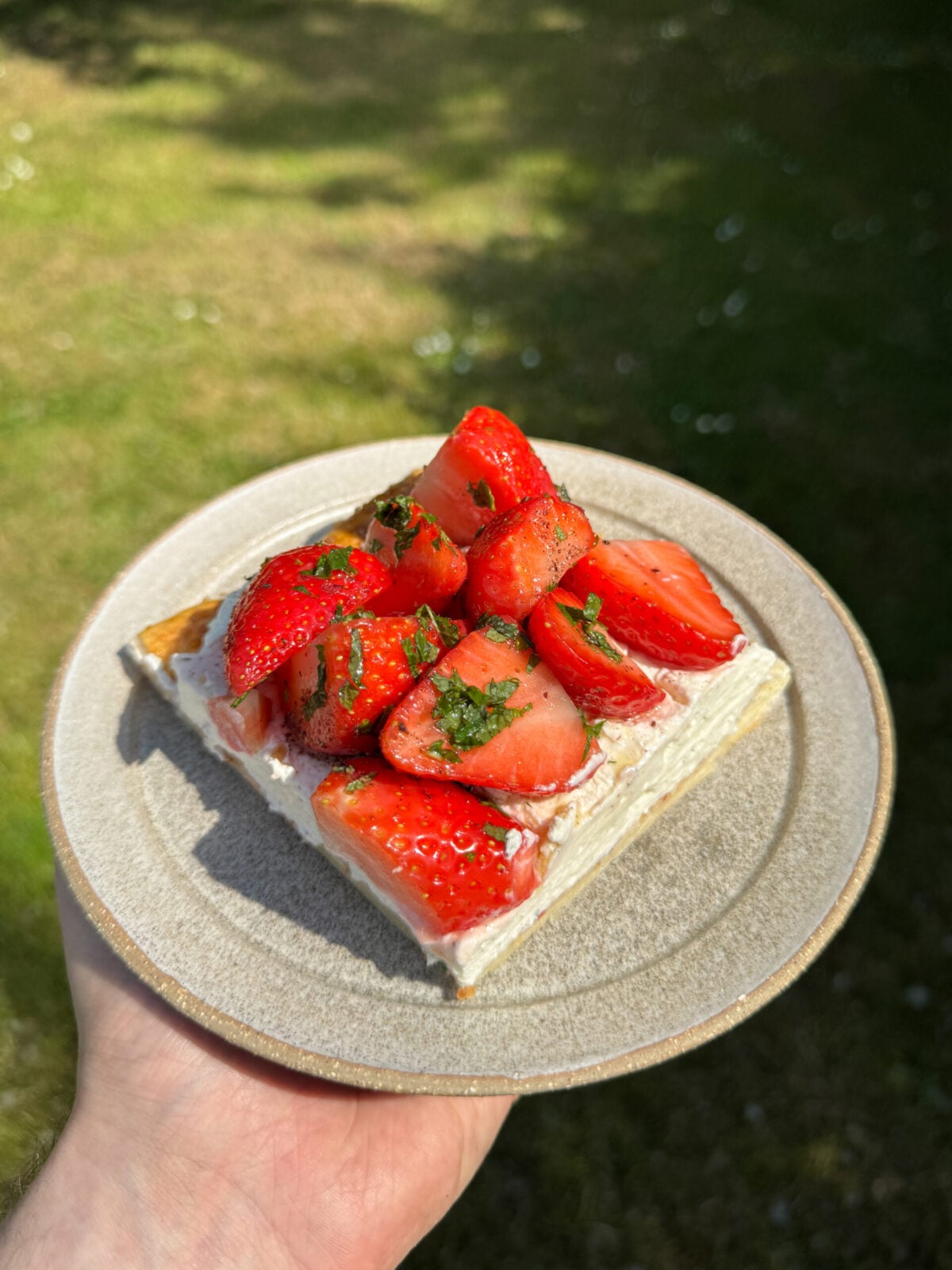 strawberry puff pastry tart